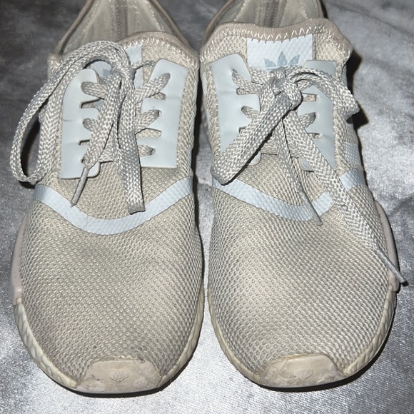 Adidas NMD R1 - Picture 7 of 10